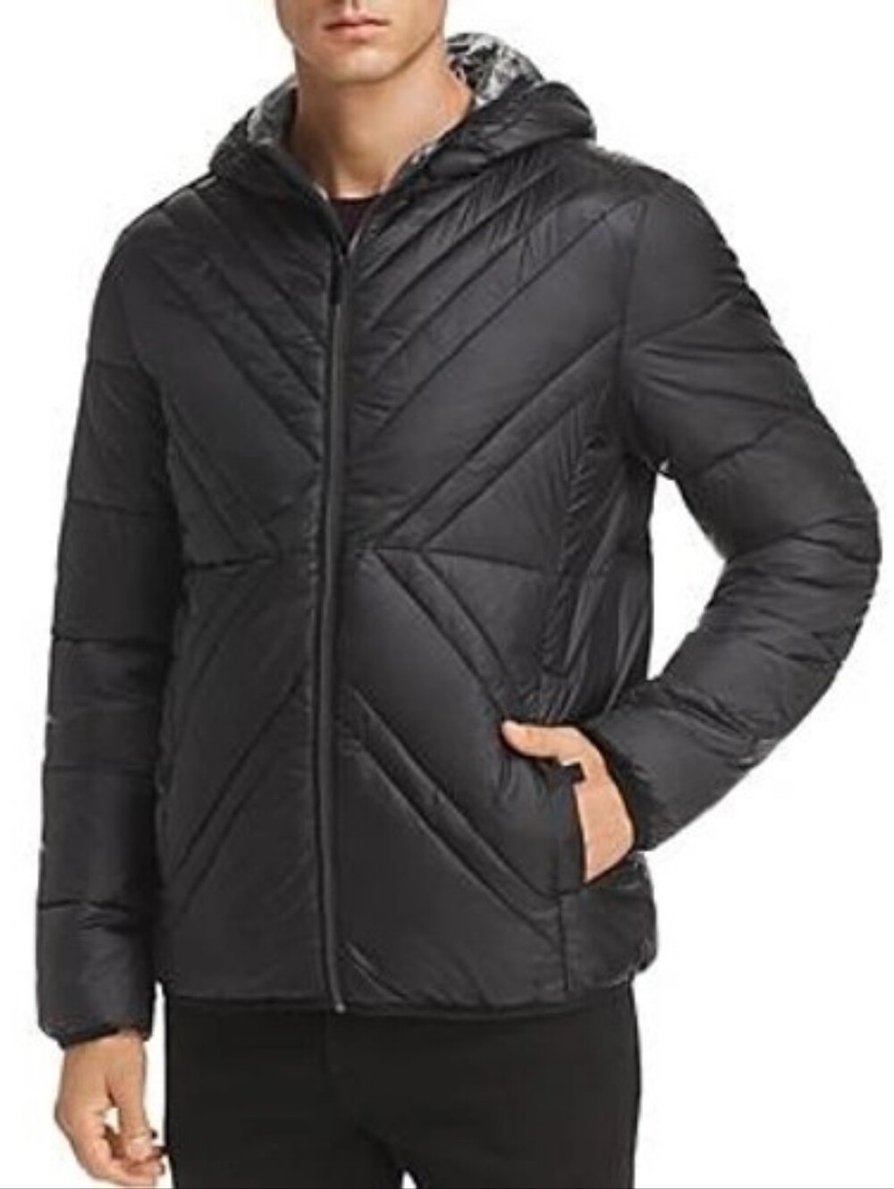 Karl Lagerfeld Paris Geometric X-Quilted Puffer Jacket Size M